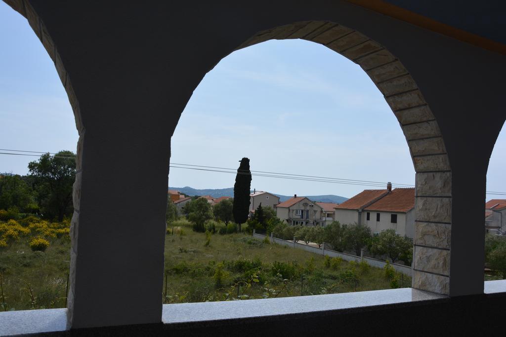 Apartments Petar & Anka Biograd Na Moru Extérieur photo