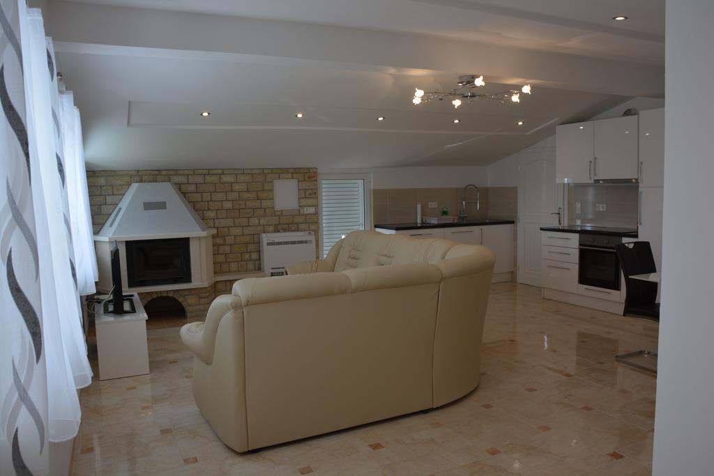 Apartments Petar & Anka Biograd Na Moru Extérieur photo