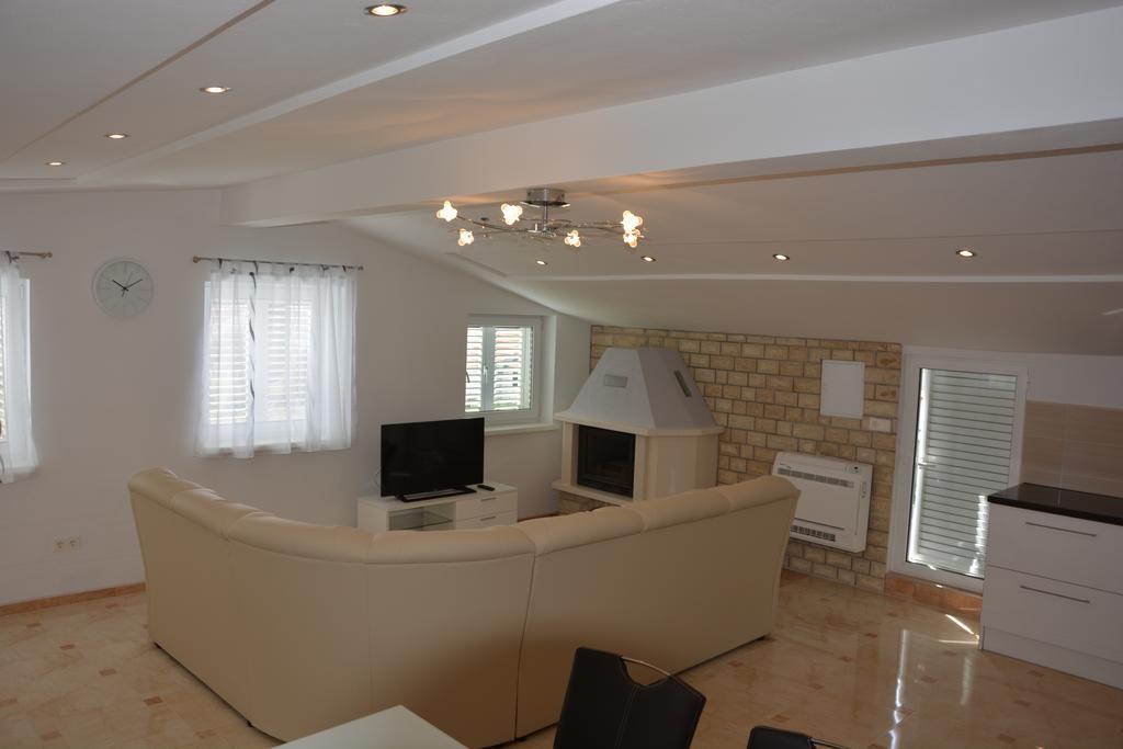 Apartments Petar & Anka Biograd Na Moru Extérieur photo